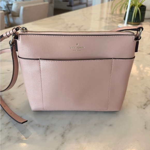 kate spade Handbags - Kate Spade Blush Medium Crossbody Bag, EUC, 10”wide, 8”tall, 3”base